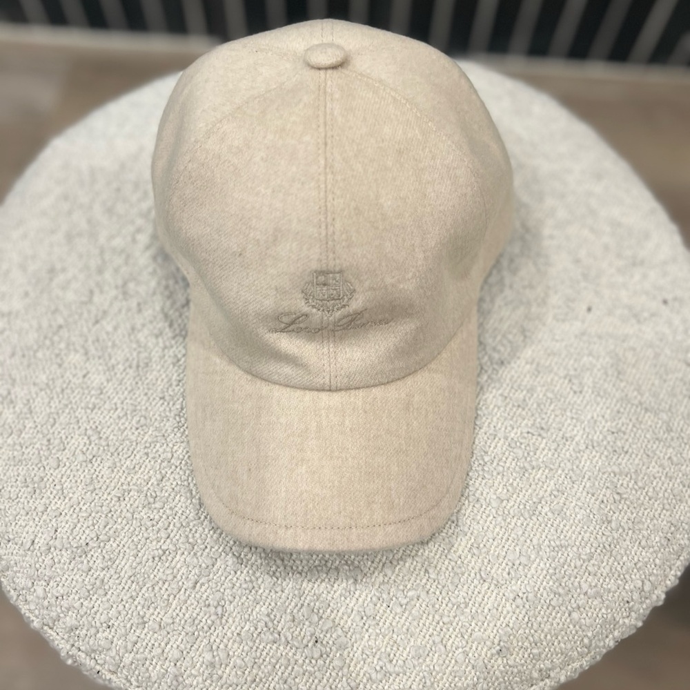Loro Piana Cashmere cap NWT